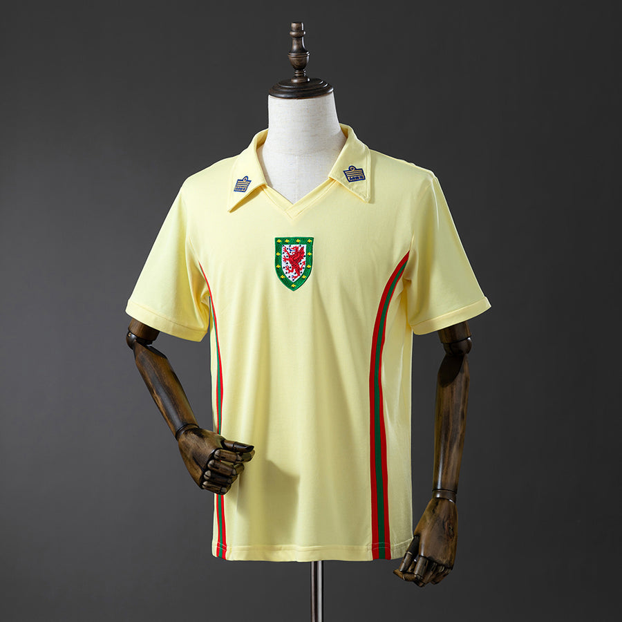Wales Secundária Retrô Camisa 1979