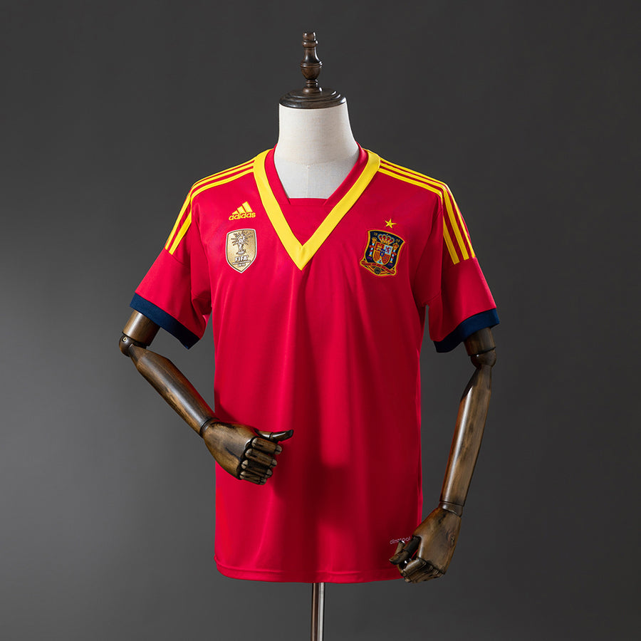 Espanha Principal Retrô 2013