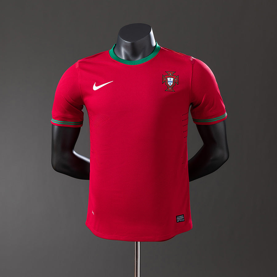Portugal Principal Retrô Versão Jogador Camisa 2012