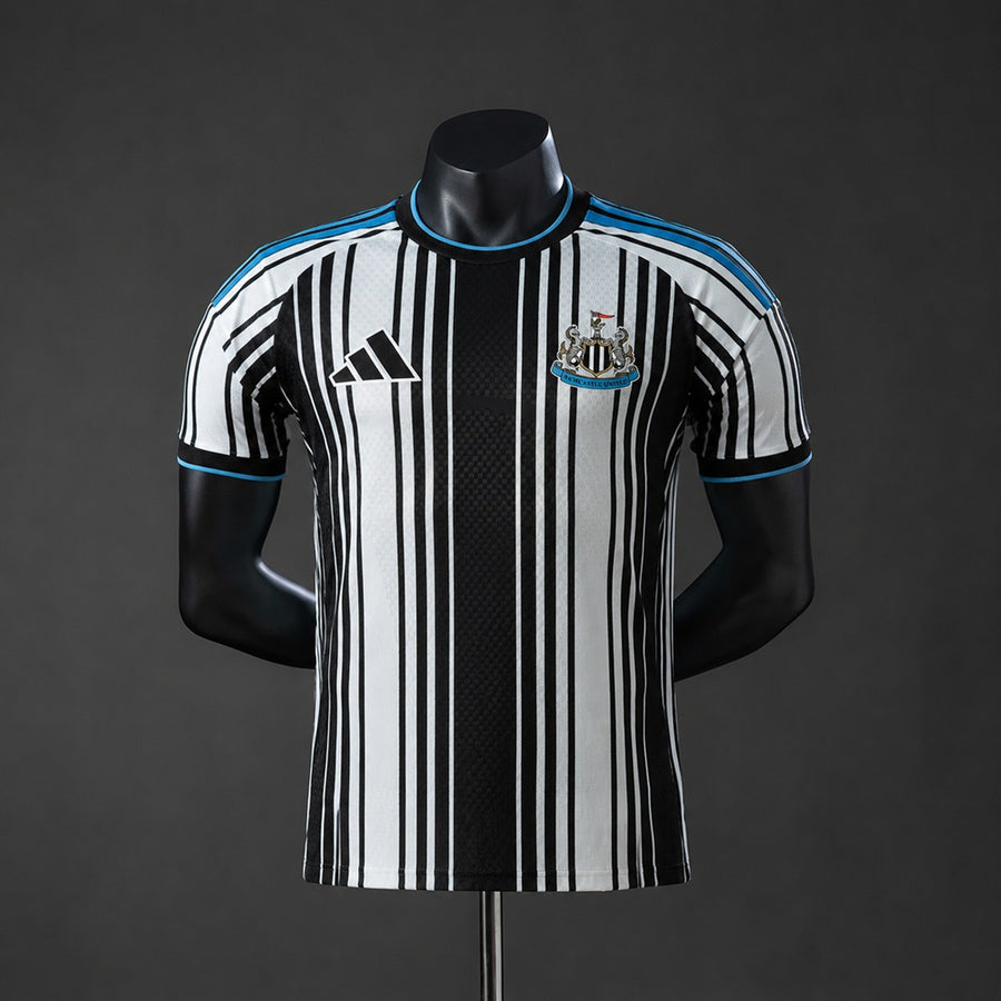 Newcastle United Principal Versão Jogador Camisa 26/27
