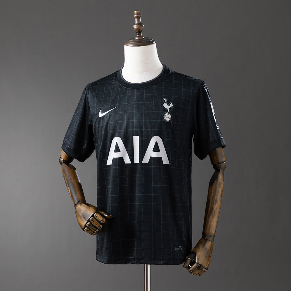 Tottenham Secundária 25/26