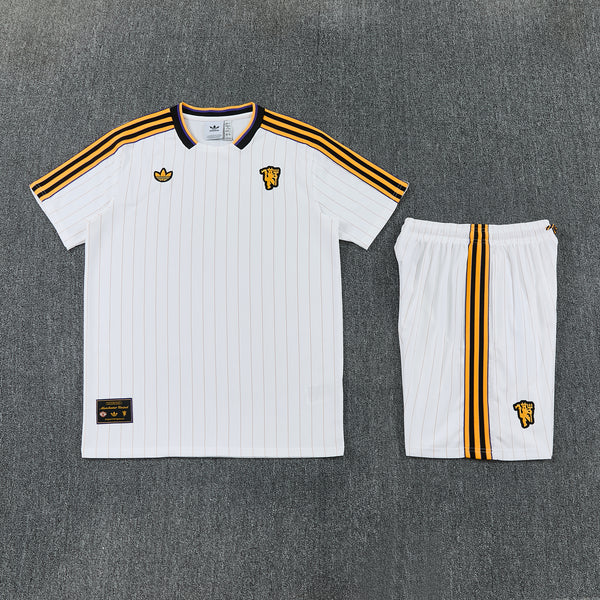 Conjunto Social RetrôManchester United 25/26