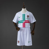 Portugal Secundária Infantil Kit Retrô Camisa 2028
