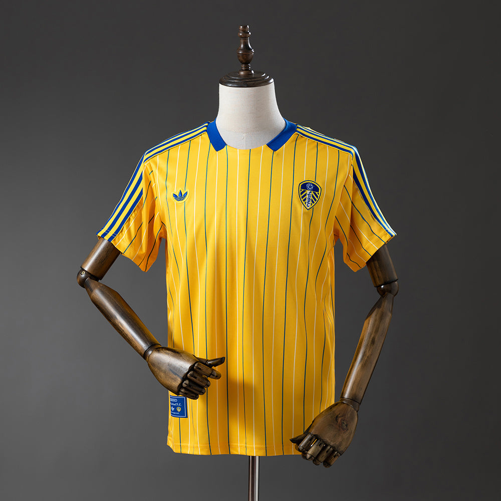 Leeds United Retrô Edição Especial 25/26