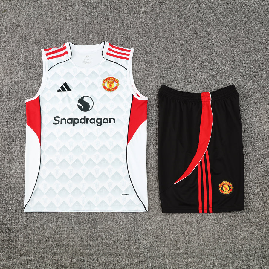Conjunto Regata Manchester United Colete 25/26