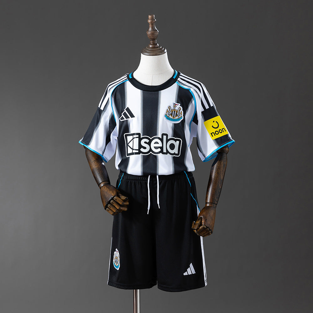Newcastle United Full : Principal Infantil Kit Camisa 25/26