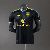 Manchester United Terceira Versão Jogador Camisa 25/26