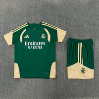Conjunto Social real madrid verde