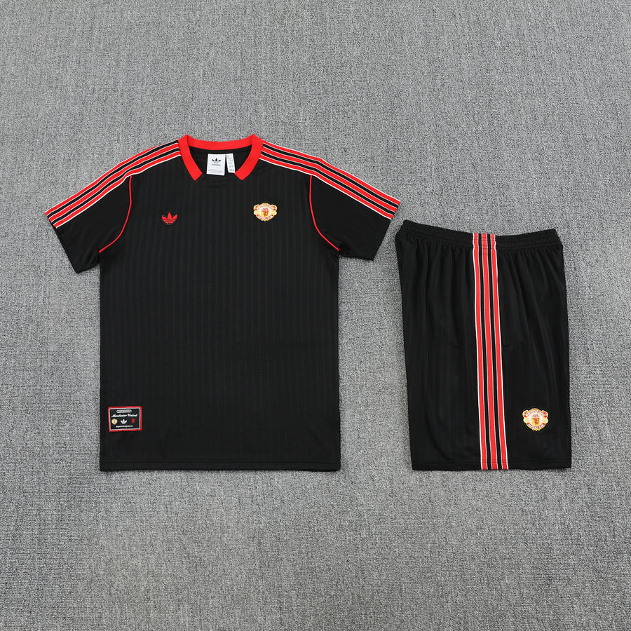 Conjunto Social Manchester United (tamanho;,,,, Retrô Treino 25/26