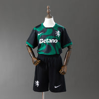 Sporting Lisbon Alternative Preto ： Infantil Kit Camisa 25/26