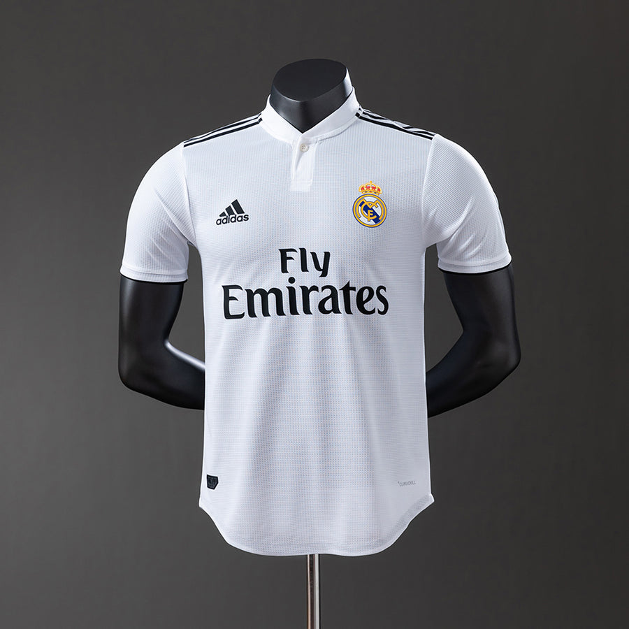 Real Madrid Principal Retrô Versão Jogador Camisa 18/19