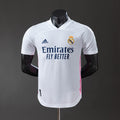 Real Madrid Principal Retrô Versão Jogador Camisa 2021