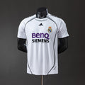 Real Madrid Versão Jogador Retrô Principal 06/07