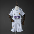 Real Madrid Principal Infantil Kit Retrô Camisa 06/07