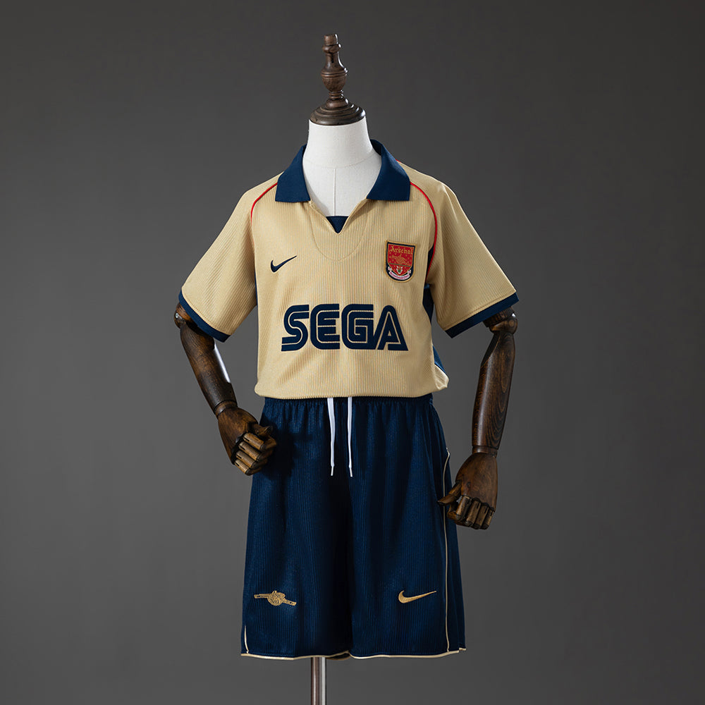 Arsenal Secundária Infantil Kit Retrô Camisa 01/02