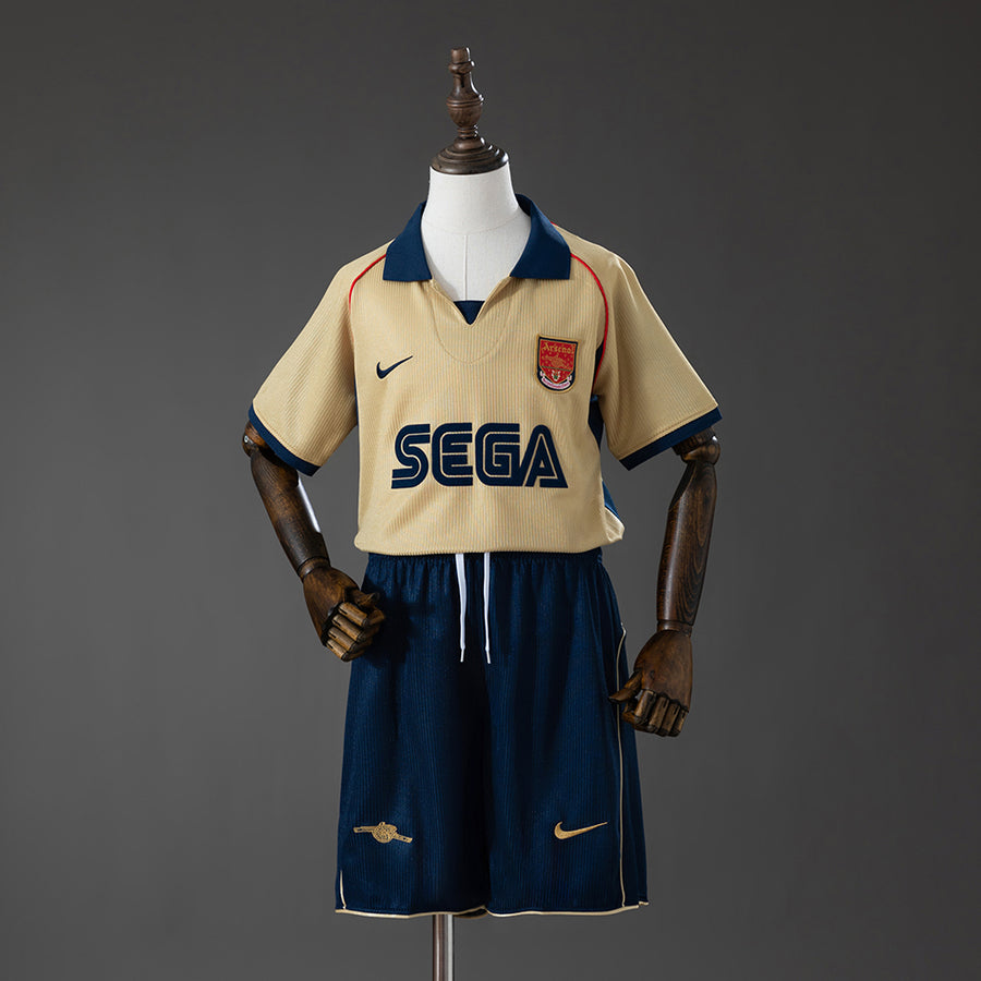 Arsenal Secundária Infantil Kit Retrô Camisa 01/02