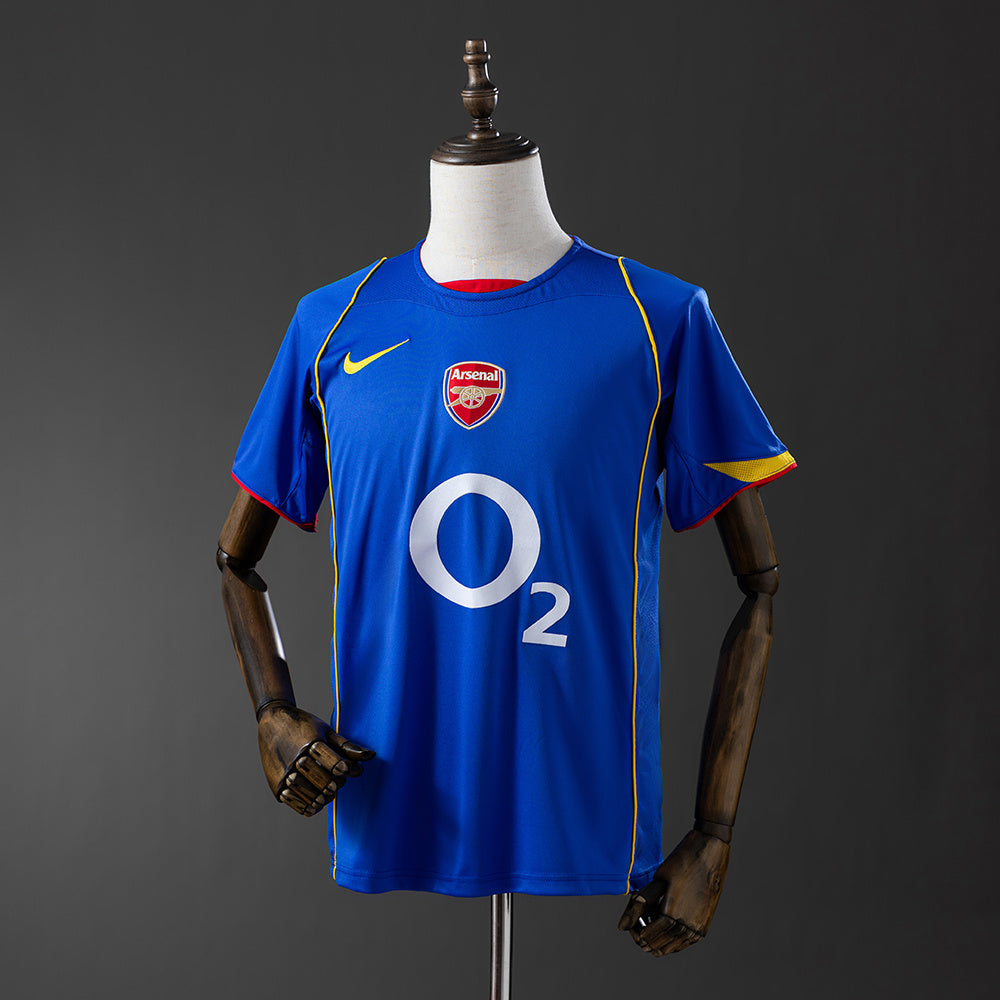 Arsenal Secundária Retrô 04/05