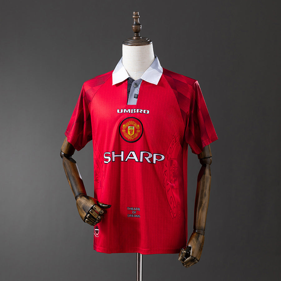Manchester United Principal Retrô Camisa 96/97