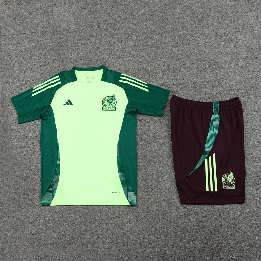 Conjunto Social Uniforme de treinamento mexicano 24/25
