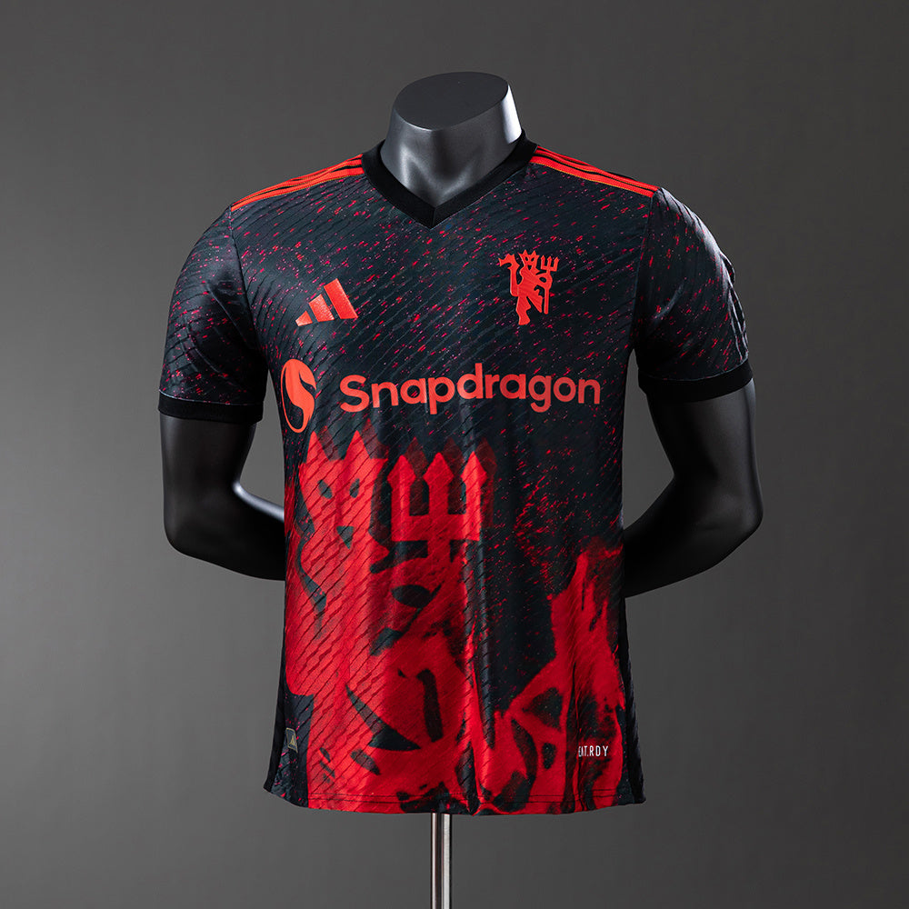 Manchester United Ano da Serpente Versão Jogador Edição Especial Camisa 25/26