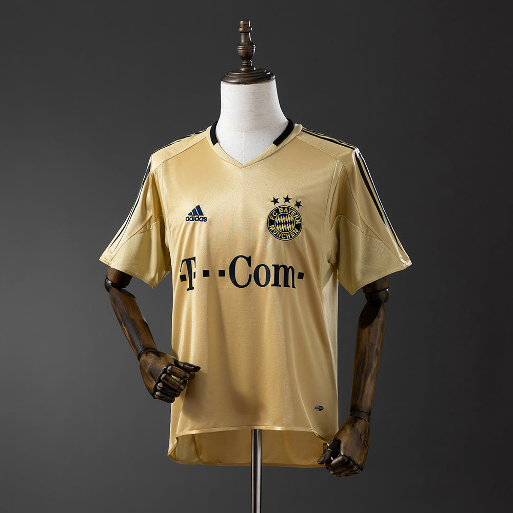 Bayern Munich Secundária Retrô 04/05
