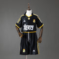 Real Madrid Secundária Infantil Kit Retrô Camisa 2001