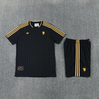 Conjunto Social RetrôManchester United 25/26