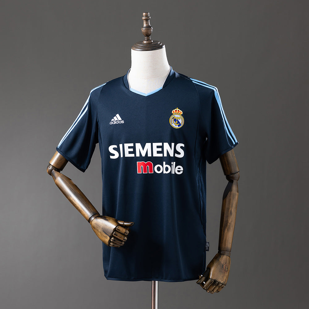 Real Madrid Secundária Retrô 03/04