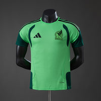 México - Verde Treino Versão Jogador Camisa 2026