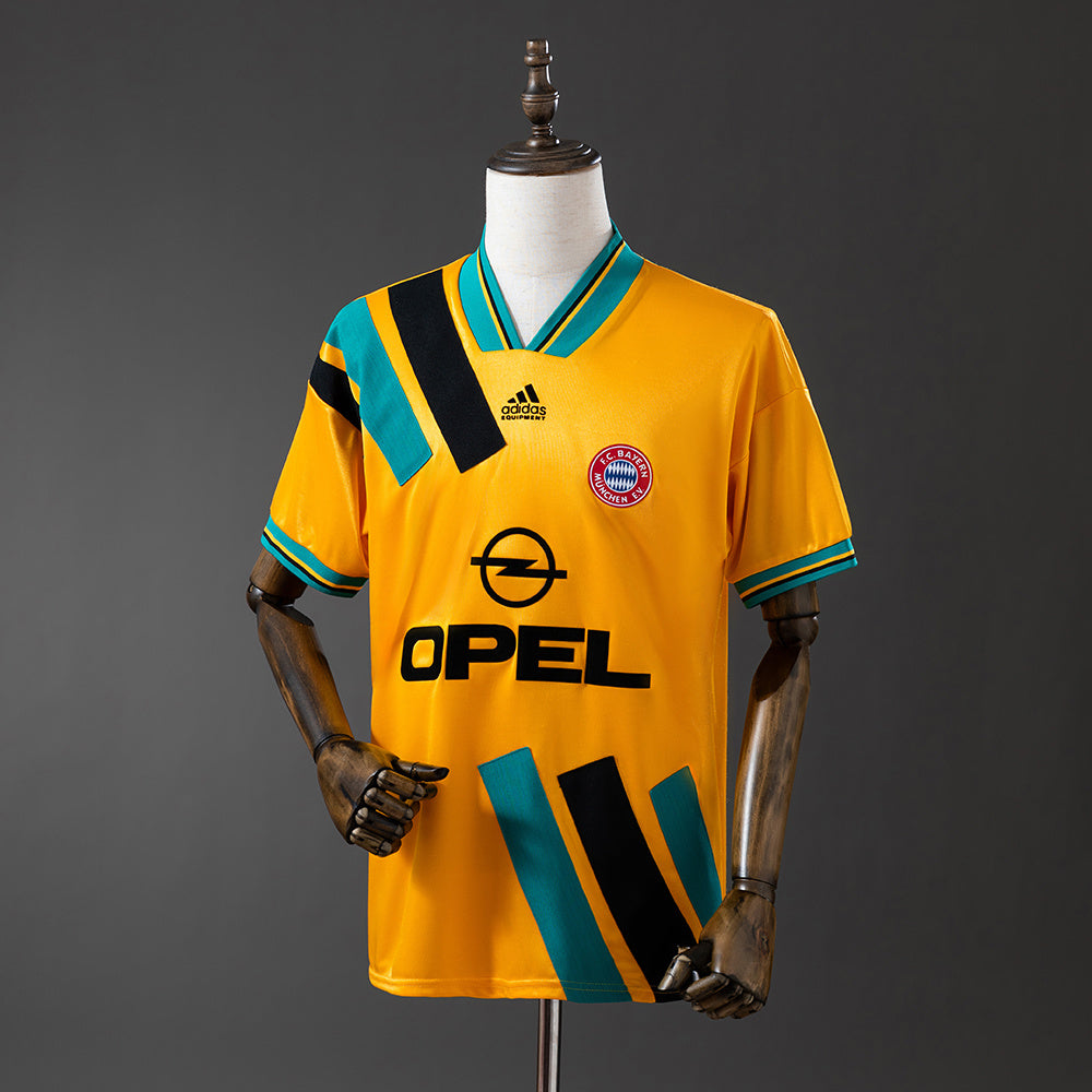 Bayern Munich Secundária Retrô 1995
