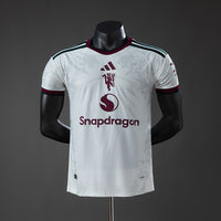 Manchester United Secundária Terceira Versão Jogador Camisa 26/27
