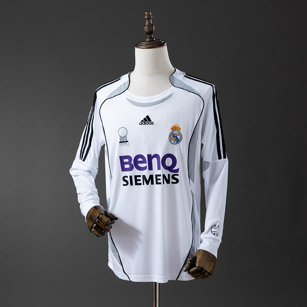 Real Madrid Principal Retrô Manga Longa Camisa 06/07