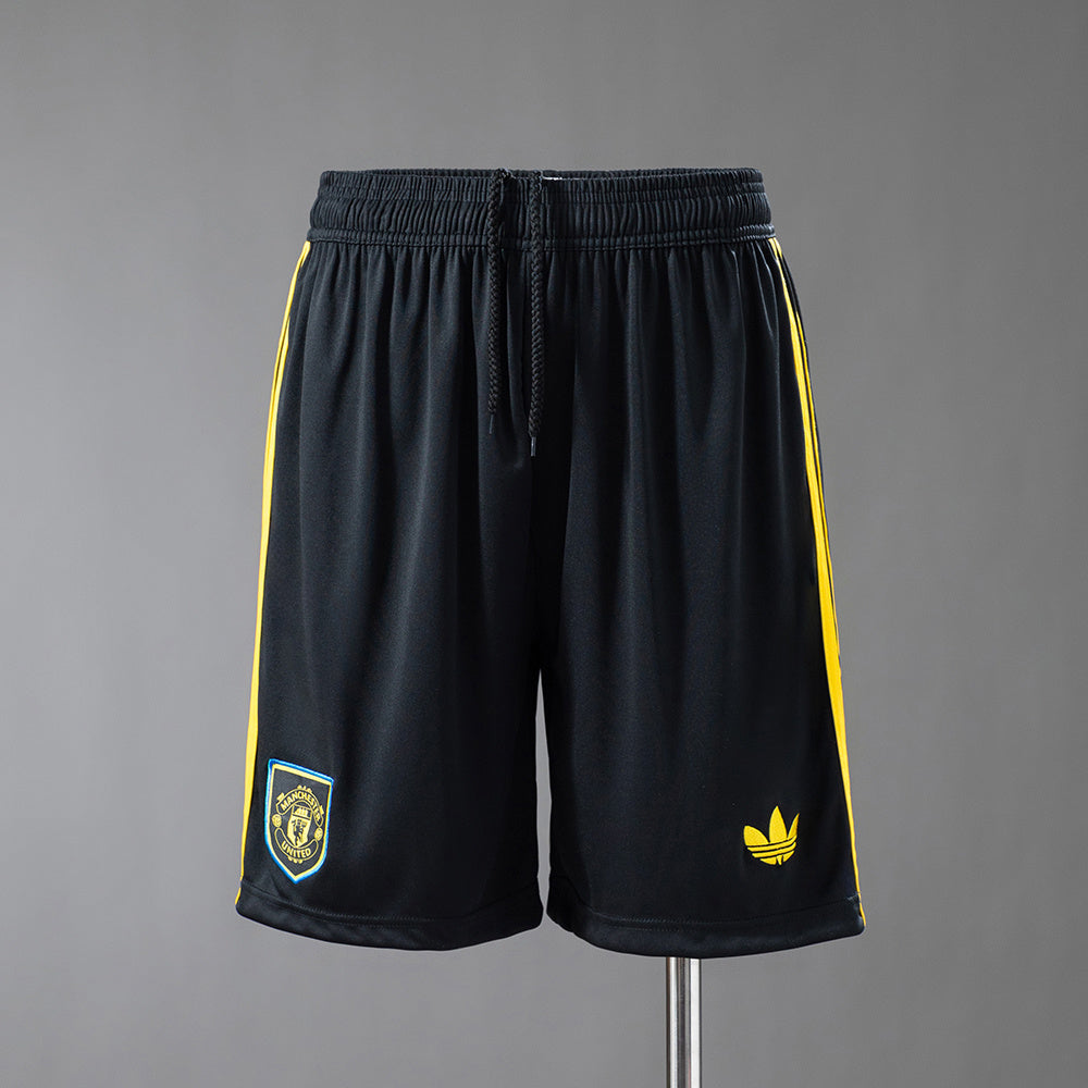 Manchester United Secundária Terceira Shorts 25/26