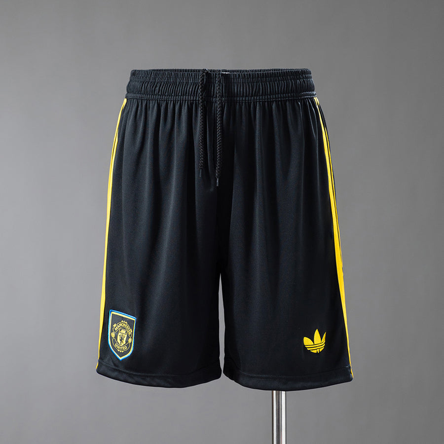 Manchester United Secundária Terceira Shorts 25/26