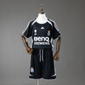 Real Madrid Secundária Terceira Infantil Kit Retrô Camisa 06/07