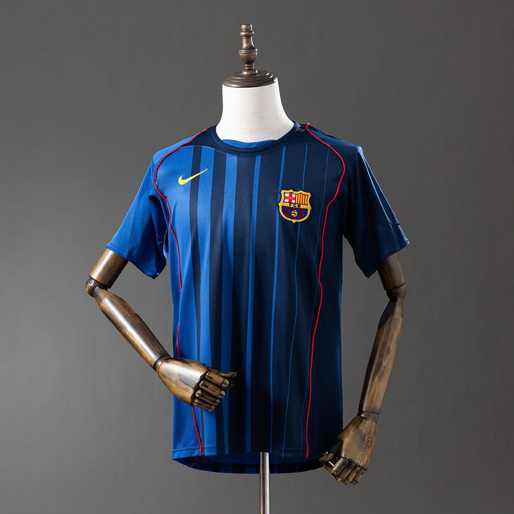 Barcelona Secundária Retrô 04/05