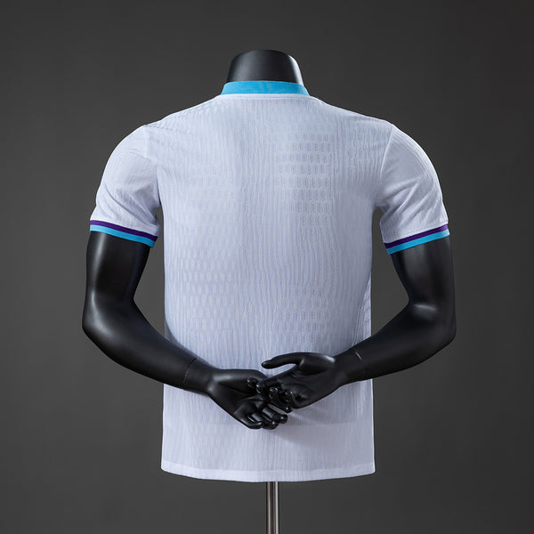 Barcelona - Branco Versão Jogador Edição Especial Camisa 26/27