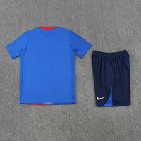 Conjunto Social Paris 25/26