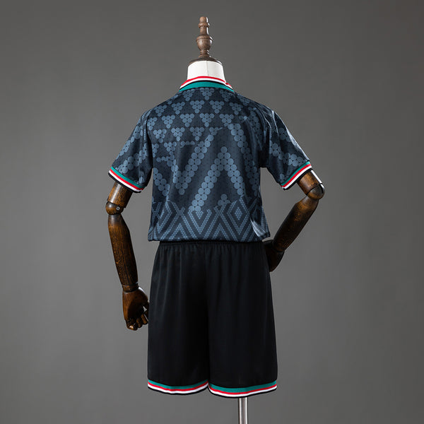 Iraq Terceira Infantil Kit Camisa 2028