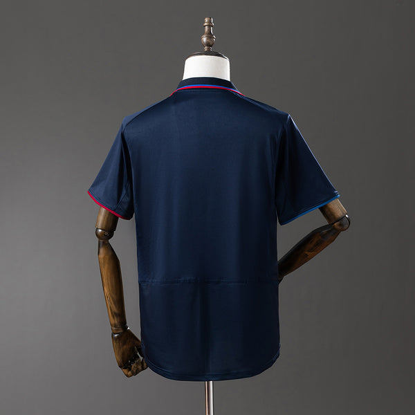 Barcelona Secundária Terceira Retrô Camisa 02/03