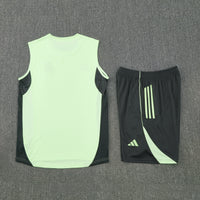 Conjunto Regata Coletes do Real Madrid,,,, 25/26