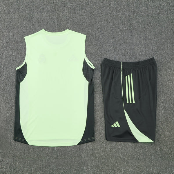 Conjunto Regata Coletes do Real Madrid,,,, 25/26