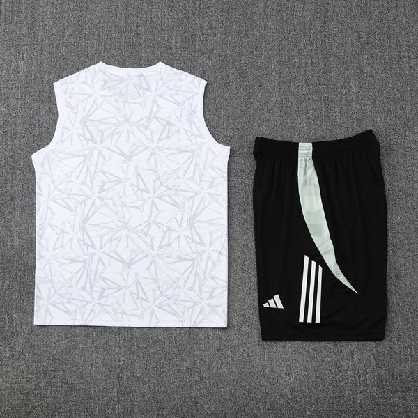 Conjunto Regata Real Madrid 25/26