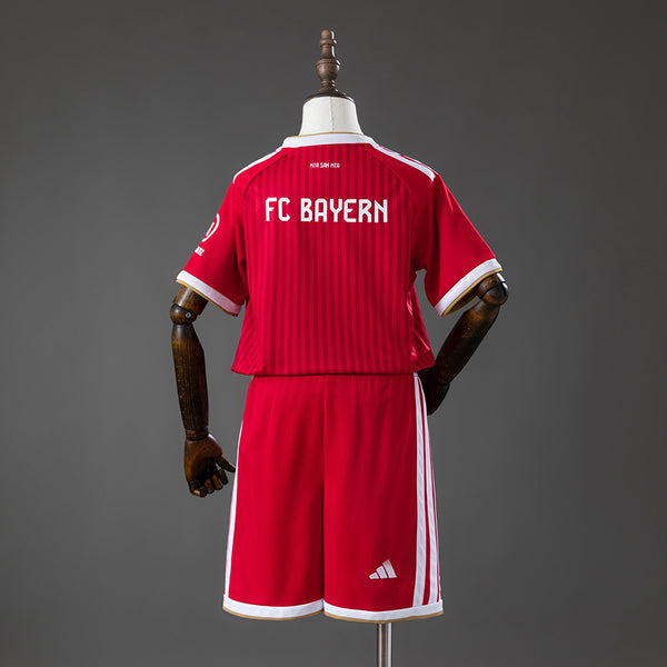 Bayern Munich ： Principal Infantil Kit Camisa 26/27
