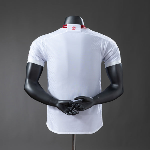 Manchester United Secundária Terceira Retrô Versão Jogador Camisa 23/24