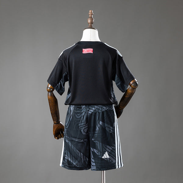 Manchester United ： Goleiro Infantil Kit Camisa 26/27