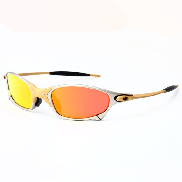 Oakley Juliet Prata e Dourada