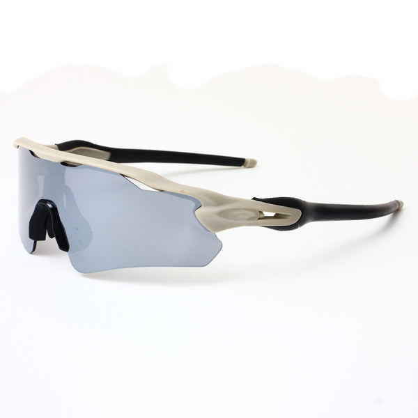 Oakley Radar 4