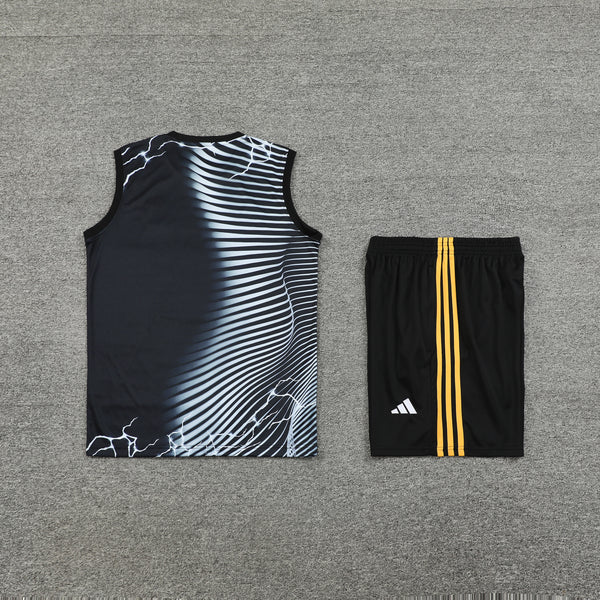 Conjunto Regata Real Madrid Treino 24/25
