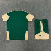 Conjunto Social real madrid verde